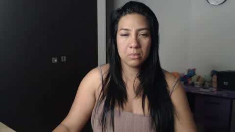 Snapshot of gaby_bluexx chatting on 07-23-26, 08:23 Gaby Blue online show from 07-23-26, 08:23