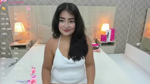 Snapshot of gaby_cuevas chatting on 06-22-26, 03:36 Gaby online show from 06-22-26, 03:36