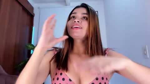 Snapshot of gaby_girl chatting on 01-26-25, 11:08 online show from 01-26-25, 11:08