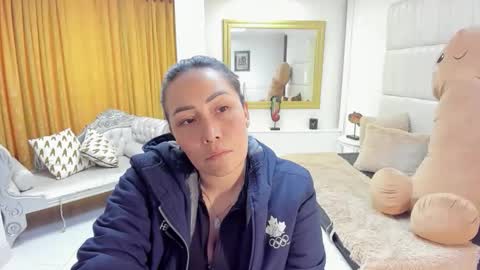 gabriela online show from 11-14-25, 01:32