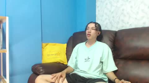Snapshot of gadiel_sex chatting on 02-06-25, 03:20 gadiel_sex online show from 02-06-25, 03:20