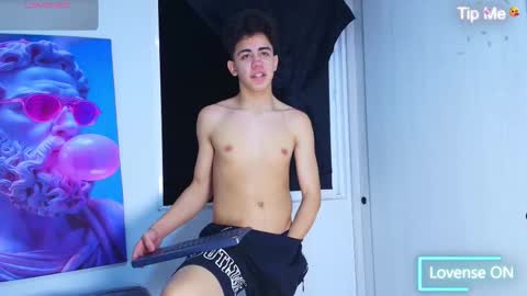 Gael Moon online show from 03-08-26, 02:04