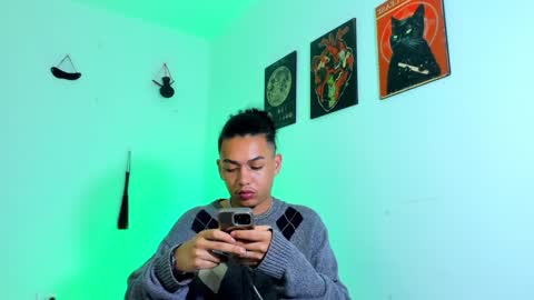 Gael Conner online show from 12-28-24, 04:30