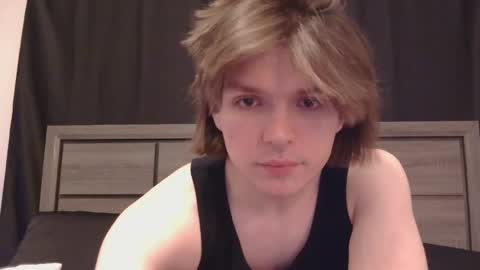 Snapshot of gagemillerx chatting on 09-17-25, 02:57 Gage online show from 09-17-25, 02:57