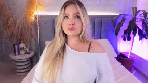 Gaia Baker  online show from 03-12-26, 04:35