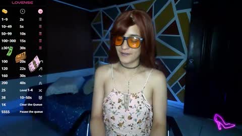 Snapshot of gala_dimou chatting on 09-25-25, 05:11 Gala Dimou online show from 09-25-25, 05:11