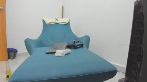 Snapshot of galvis_bbc chatting on 07-18-26, 12:42 galvis_bbc online show from 07-18-26, 12:42