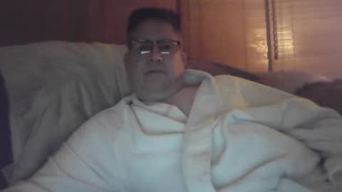 Snapshot of gameon1969 chatting on 11-25-25, 05:40 gameon1969 online show from 11-25-25, 05:40