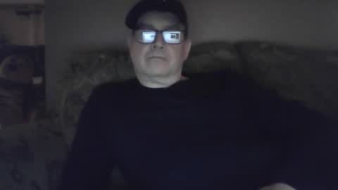 Snapshot of gameon1969 chatting on 12-17-25, 03:12 gameon1969 online show from 12-17-25, 03:12