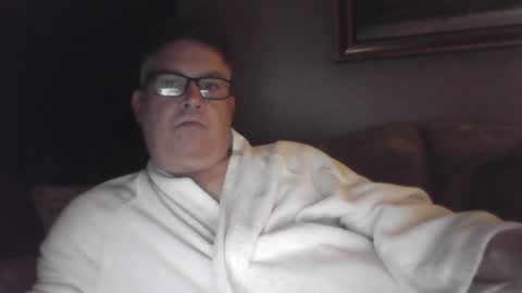 Snapshot of gameon1969 chatting on 06-15-26, 04:25 gameon1969 online show from 06-15-26, 04:25