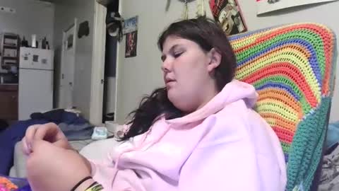 Snapshot of gamer202324 chatting on 09-20-25, 02:23 gamer202324 online show from 09-20-25, 02:23