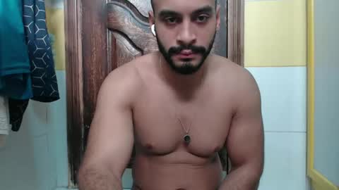 Snapshot of ganzabi chatting on 11-17-25, 01:06 Ganza online show from 11-17-25, 01:06