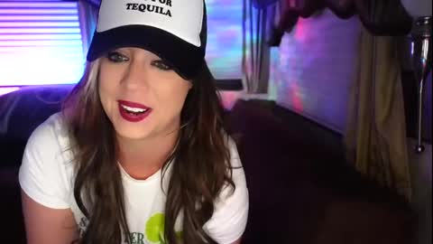 Snapshot of garagesex22 chatting on 02-27-25, 10:15 Jenna - be back MONDAY night. online show from 02-27-25, 10:15