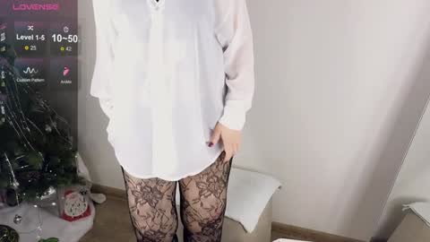 Snapshot of gardner_ava chatting on 01-09-25, 07:10 Ava online show from 01-09-25, 07:10