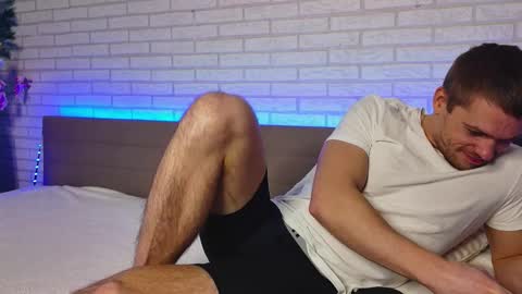 Gared online show from 11-26-25, 08:26