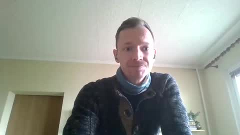 Snapshot of garfield42 chatting on 12-04-24, 12:14 Garfield online show from 12-04-24, 12:14