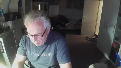 Snapshot of gargamil chatting on 11-06-25, 03:35 gargamil online show from 11-06-25, 03:35