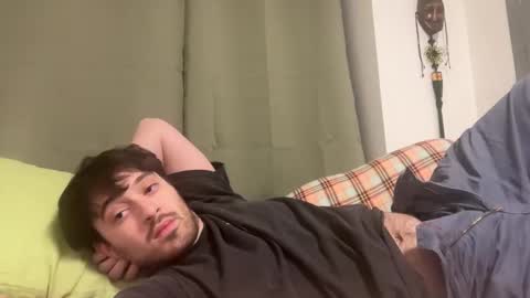 Snapshot of gargoyle_blog chatting on 12-09-24, 08:23 Gargoyle online show from 12-09-24, 08:23