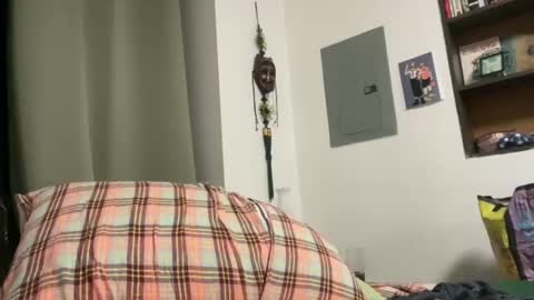 Snapshot of gargoyle_blog chatting on 11-01-25, 12:56 Gargoyle online show from 11-01-25, 12:56