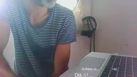 Snapshot of garrafade24 chatting on 11-16-25, 12:11 Garrafade24 online show from 11-16-25, 12:11