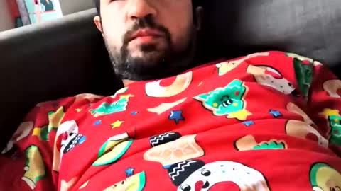 Snapshot of garry2358 chatting on 10-18-25, 06:48 Garry online show from 10-18-25, 06:48