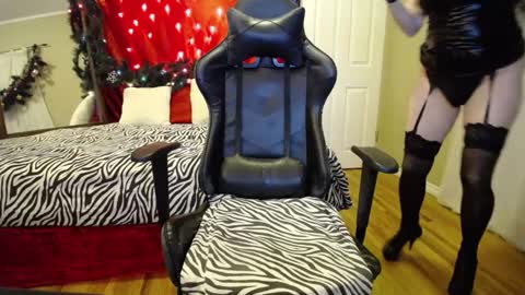 Snapshot of gartersex chatting on 12-05-24, 04:20 Gartersex online show from 12-05-24, 04:20