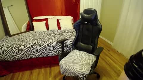 Snapshot of gartersex chatting on 02-23-25, 03:56 Gartersex online show from 02-23-25, 03:56