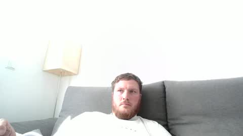 Snapshot of gary92 chatting on 06-07-26, 01:48 Marc online show from 06-07-26, 01:48