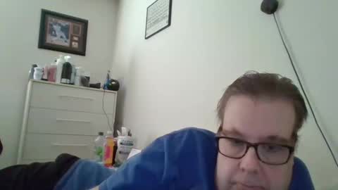 Snapshot of garyg930 chatting on 01-12-25, 06:38 Gary online show from 01-12-25, 06:38