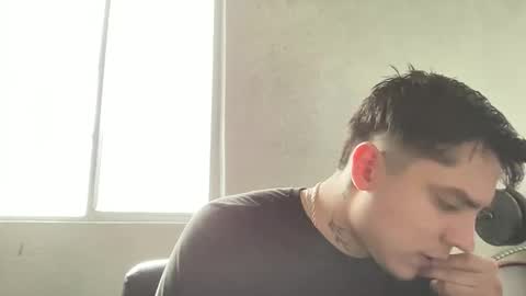 garypinepineapple online show from 04-22-26, 06:53