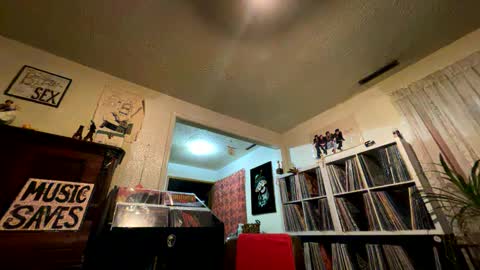 Snapshot of garypumpt chatting on 09-20-25, 01:01 marvin pumpt online show from 09-20-25, 01:01