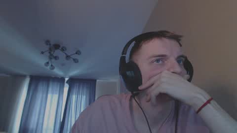 Snapshot of gasturfahe chatting on 02-18-25, 11:22 gasturfahe online show from 02-18-25, 11:22