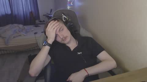 Snapshot of gasturfahe chatting on 03-05-25, 12:11 gasturfahe online show from 03-05-25, 12:11