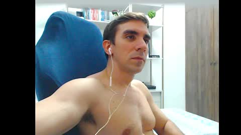 gatosarado23 online show from 10-09-25, 02:20