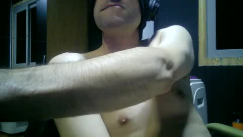gauchors21 online show from 06-13-26, 03:04