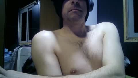 gauchors21 online show from 07-27-26, 02:40