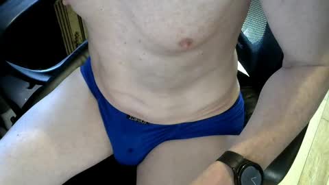 gay slave on cam online show from 04-16-26, 08:59