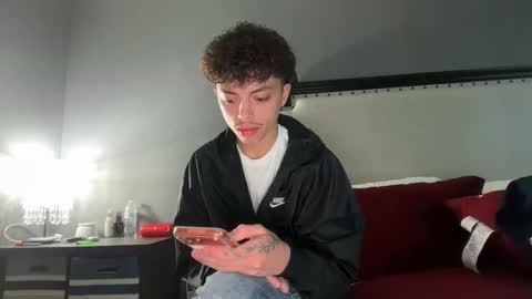 Snapshot of gayboyhtx chatting on 04-07-26, 12:00 Jose online show from 04-07-26, 12:00