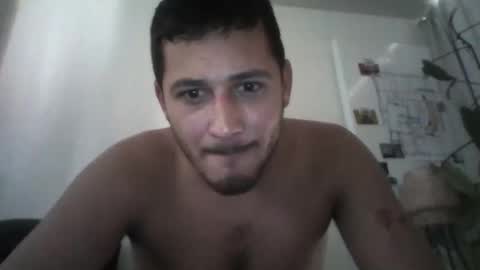 gaysluttyboy97ff online show from 05-26-26, 09:16