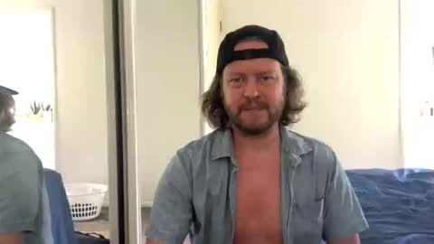 gcsurfer81 online show from 12-16-25, 12:48