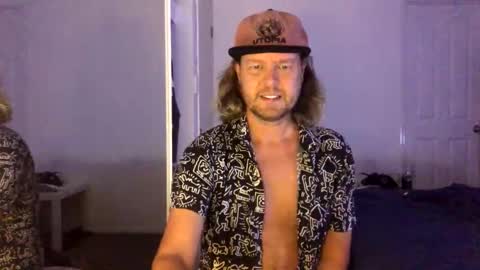 gcsurfer81 online show from 02-17-26, 09:06