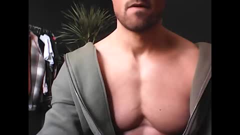 Snapshot of gecko946915 chatting on 01-06-26, 11:47 Gecko946915 online show from 01-06-26, 11:47