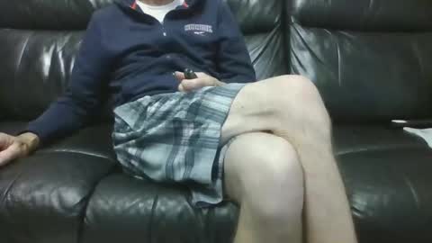 Snapshot of geeezer64 chatting on 10-22-25, 10:20 geeezer64 online show from 10-22-25, 10:20