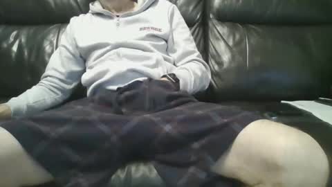 Snapshot of geeezer64 chatting on 11-18-25, 12:49 geeezer64 online show from 11-18-25, 12:49