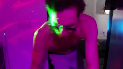 geezwiz online show from 04-25-26, 06:38