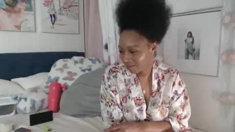 The Empress online show from 02-06-26, 05:56