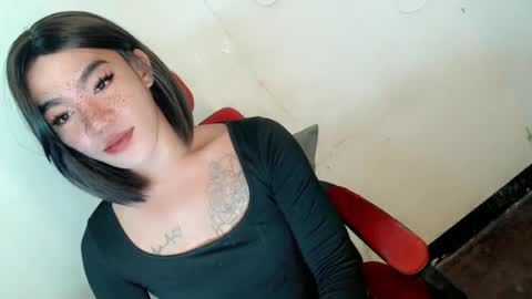 Snapshot of gelluxxx chatting on 07-07-26, 10:41 gelo online show from 07-07-26, 10:41