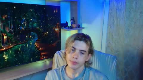 Snapshot of gemdominus chatting on 10-05-25, 12:09 Gem Dominus online show from 10-05-25, 12:09