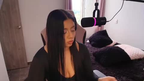 geminis11 online show from 04-23-26, 06:32