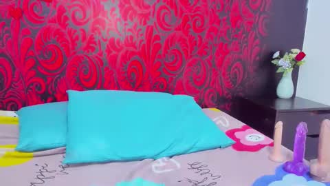 Geminis online show from 04-23-26, 02:19